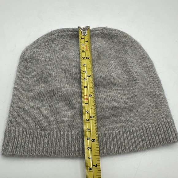 Barney's New York Sz 2/4 Devil Cashmere Beanie - Picture 7 of 7